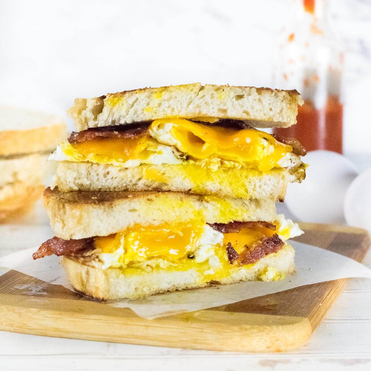 Egg Sandwich / sandwich with vegetables 25000 Som