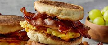 Egg Sandwich with bacon 35000 Som