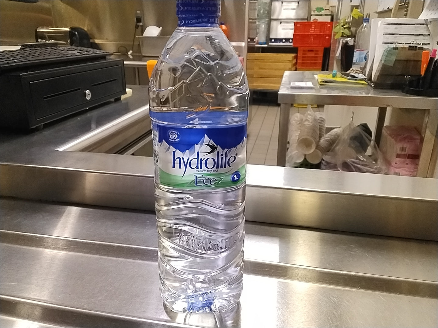 Water 1 L still/ sparkling cafeteria 5000 som