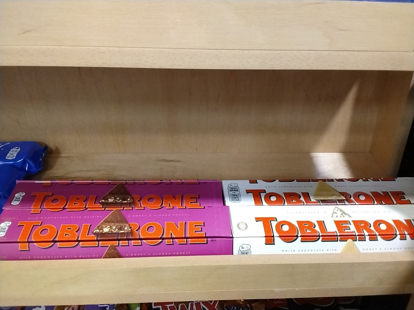 Toblerone BIG (100 gr) 25 000 som cafeteria