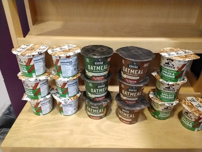 QUAKER  instant oatmeal cafeteria 20 000 som