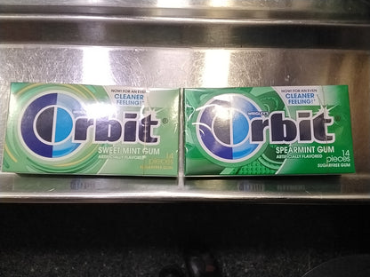Orbit gums variety cafeteria  20 000 Som