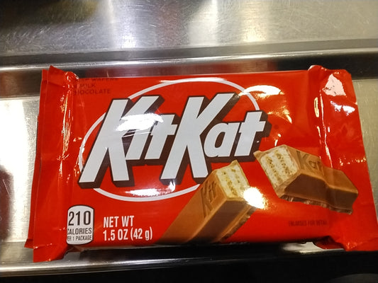 KitKat cafeteria 18 000 Som