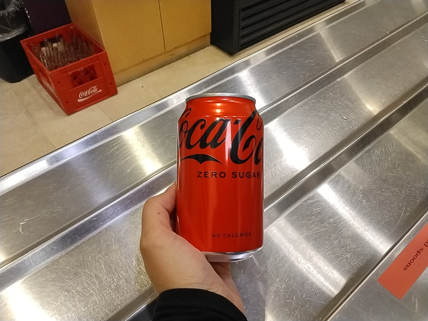 Coke zero can